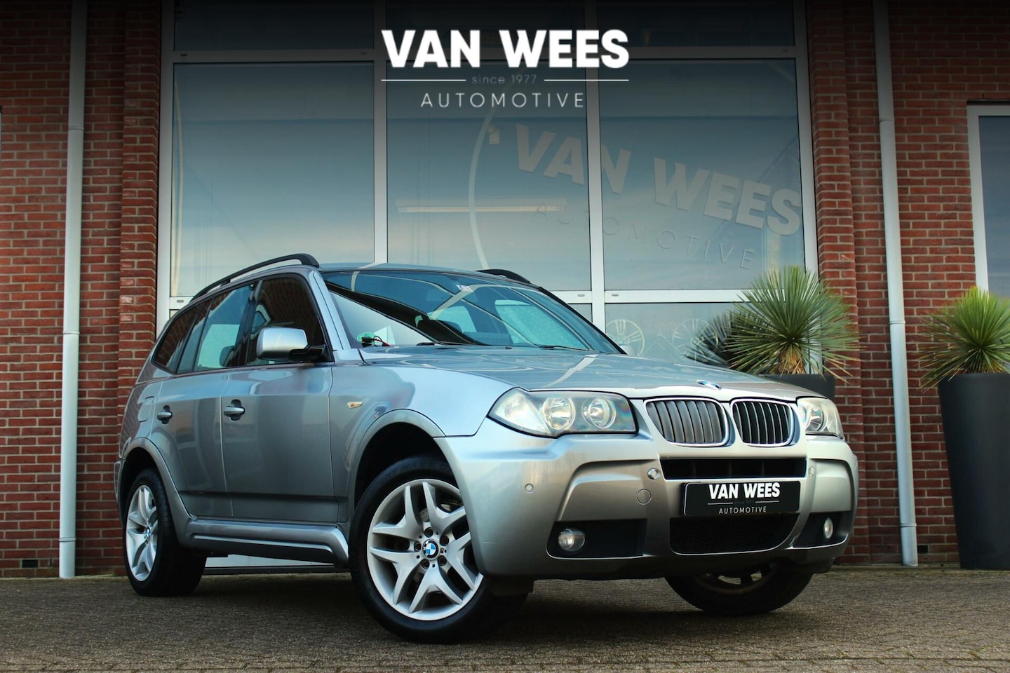 BMW X3 - 2.5si Executive Facelift M-pakket | 218 pk | Youngtimer | Cruise-control | Sportstoelen | - AutoWereld.nl