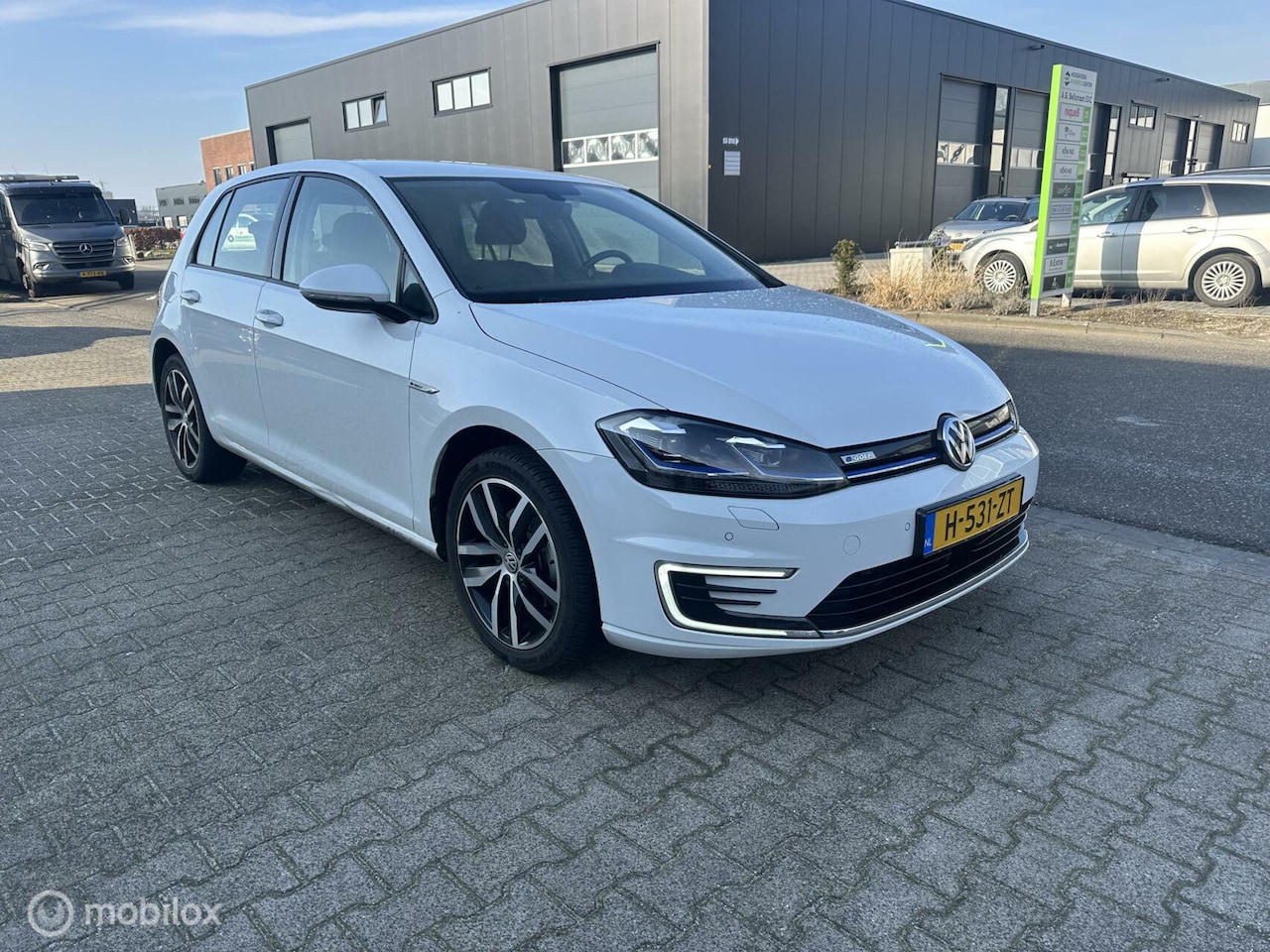 Volkswagen e-Golf - E-DITION 90.000 km - AutoWereld.nl