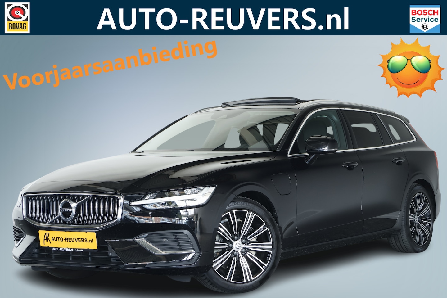 Volvo V60 - 2.0 T8 Recharge AWD Inscription / Panorama / Opendak  / HarmanKardon / LED / Pilot assist - AutoWereld.nl