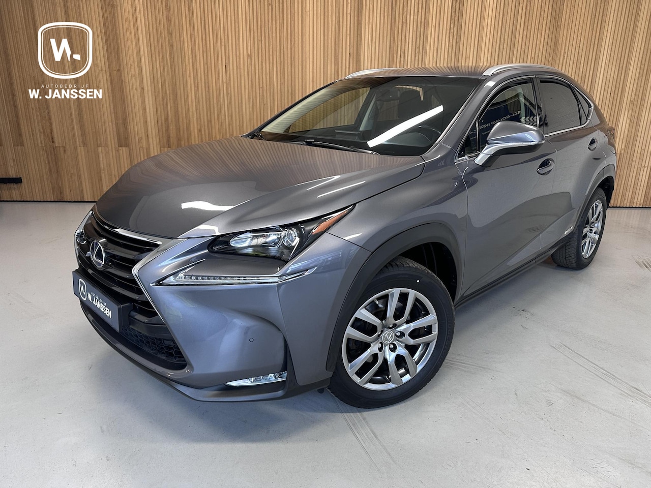 Lexus NX - 300h AWD Luxury Line 300h AWD Luxury Line - AutoWereld.nl