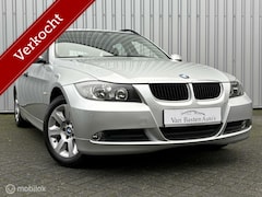 BMW 3-serie Touring - 320i Executive | Pano | Youngtimer | PDC | 150pk | Volledige historie |