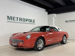 Ford Thunderbird - M0942