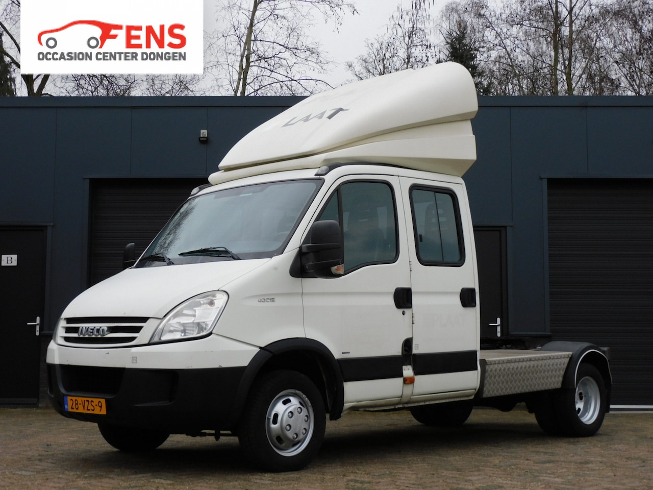 Iveco Daily - 40C15 D 375 BE-TREKKER 1e EIGENAAR! 10 TON! DUBBELLUCHT! 6-PERS! TREKHAAK! - AutoWereld.nl