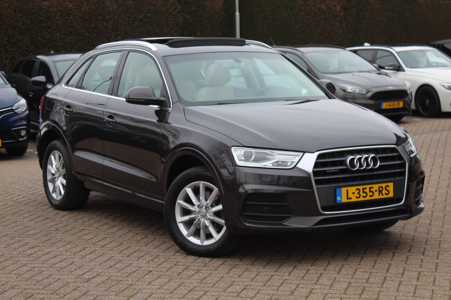 Audi Q3 - 2.0 TFSI quattro Design Pro Line Plus / Panoramadak  / Camera / Leder / 17'' / Keyless / E - AutoWereld.nl