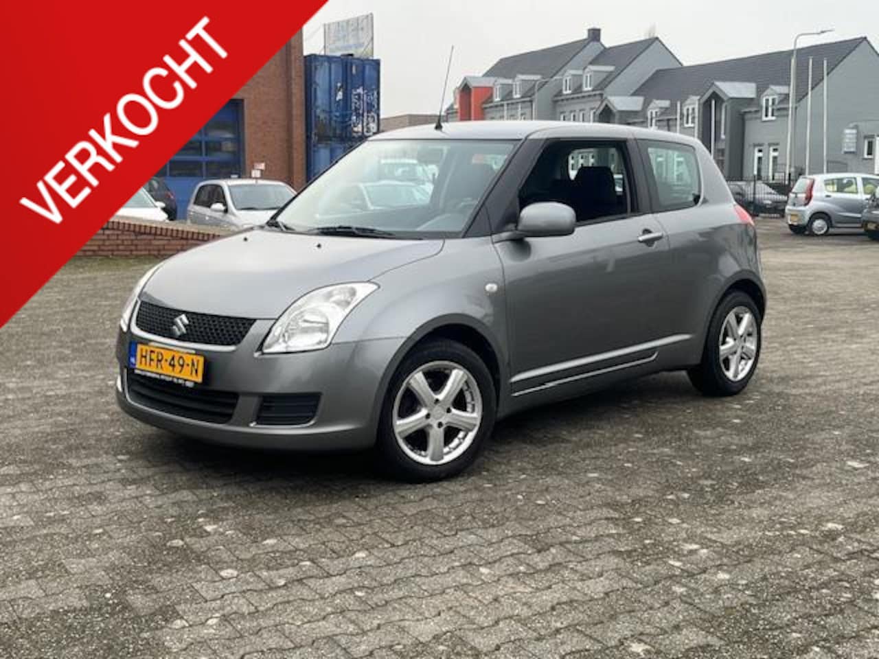 Suzuki Swift - 1.3 , AIRCO, LMV all season banden nwe APK - AutoWereld.nl