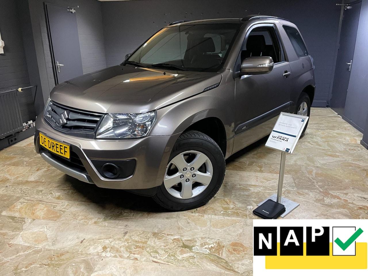 Suzuki Grand Vitara - 1.6 Exclusive AUTOMAAT Met Veel Opties - AutoWereld.nl