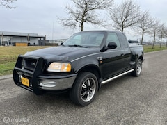 Ford F150 - USA 5.4 V8 Supercab Lariat Automaat 4x4 NAP MARGE