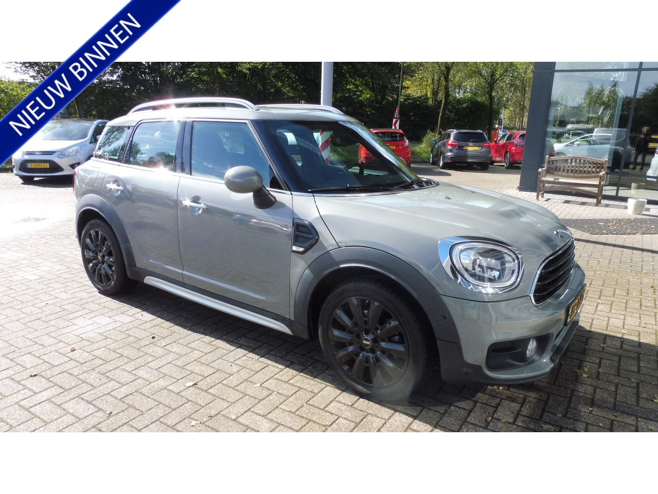 MINI Countryman - Mini 1.5 Cooper Pepper Xenon Navi 18i lmv Harman/Kardon Headup Stoelpack 52.000,- nieuw - AutoWereld.nl