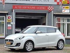 Suzuki Swift - 1.2 Select Smart Hybrid, Kleur Parelmoer, Automaat, ad Cruise, CarPlay Stoel verw, RIJKLAA