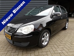 Volkswagen Polo - 1.4-16V Comfortline 5 Drs Airco Cruise Control