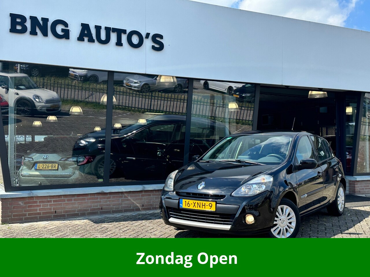 Renault Clio - 1.2 Collection AIRCO_LMV_NAVI_NAP !!! - AutoWereld.nl