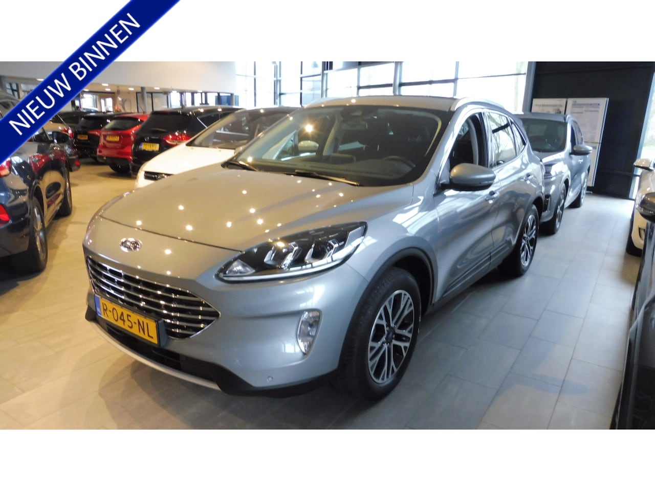 Ford Kuga - 1.54 150pk EcoBoost Navi DAB Camera WinterPack Trekhaak 1800kg - AutoWereld.nl