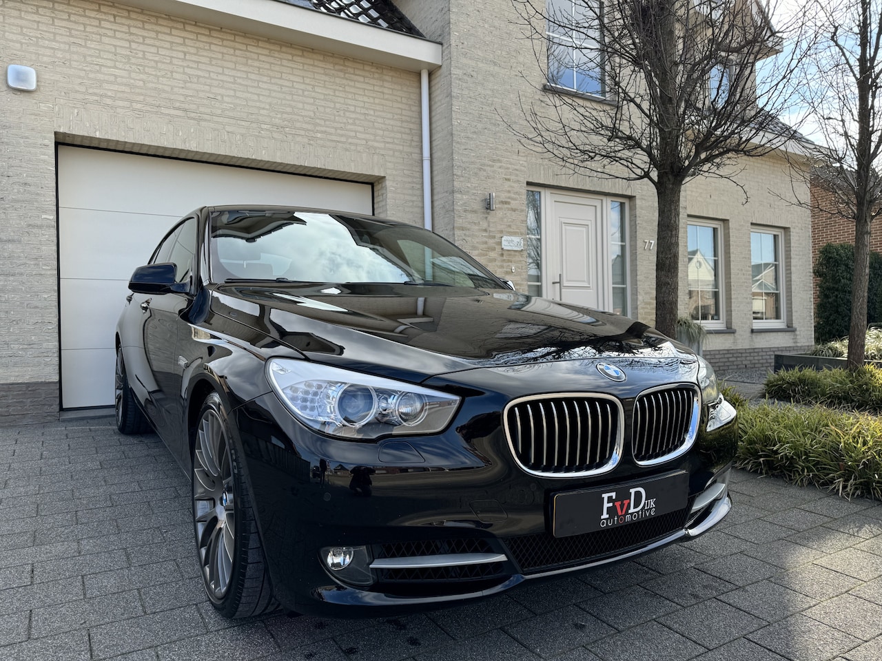 BMW 5-serie Gran Turismo - 535i 306pk High Executive Navi-Prof ComfortLeder Shadowline 21" M Pdc - AutoWereld.nl