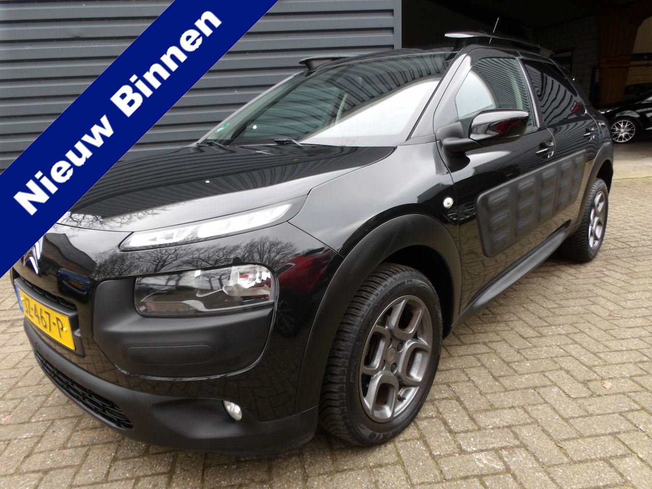 Citroën C4 Cactus - 1.2 PureTech Shine Navi Camera Clima PDC Cruise Control - AutoWereld.nl