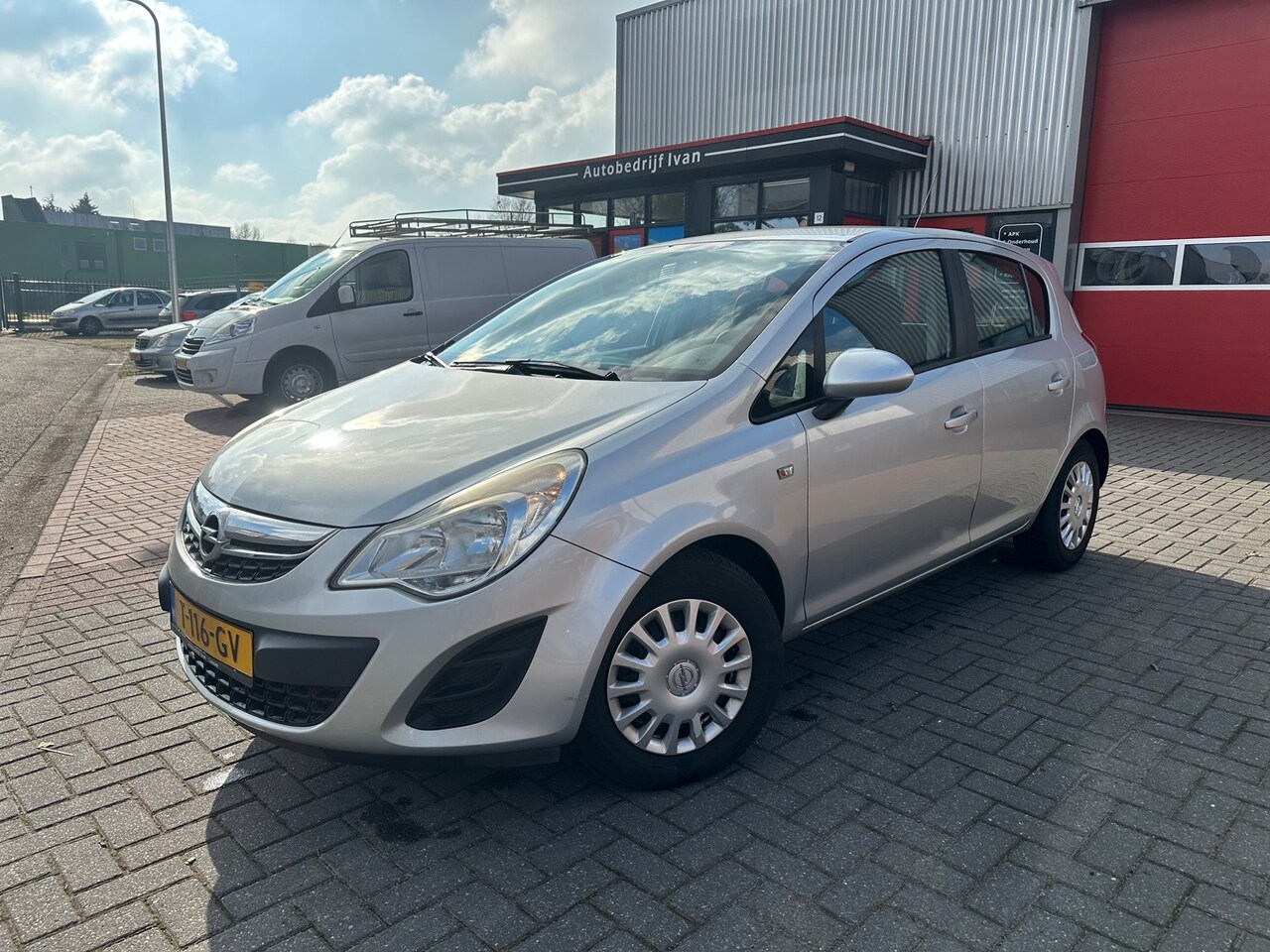 Opel Corsa - 1.2 EcoFlex Selection 1.2 EcoFlex Selection , Nette auto - AutoWereld.nl