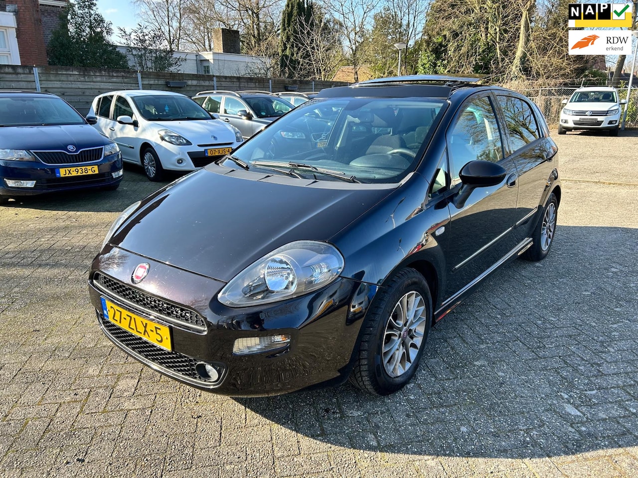 Fiat Punto Evo - 0.9 TwinAir Lounge // dakraam // 5-deurs - AutoWereld.nl