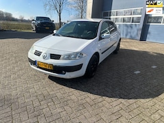 Renault Mégane - 1.6-16V Expression Basis