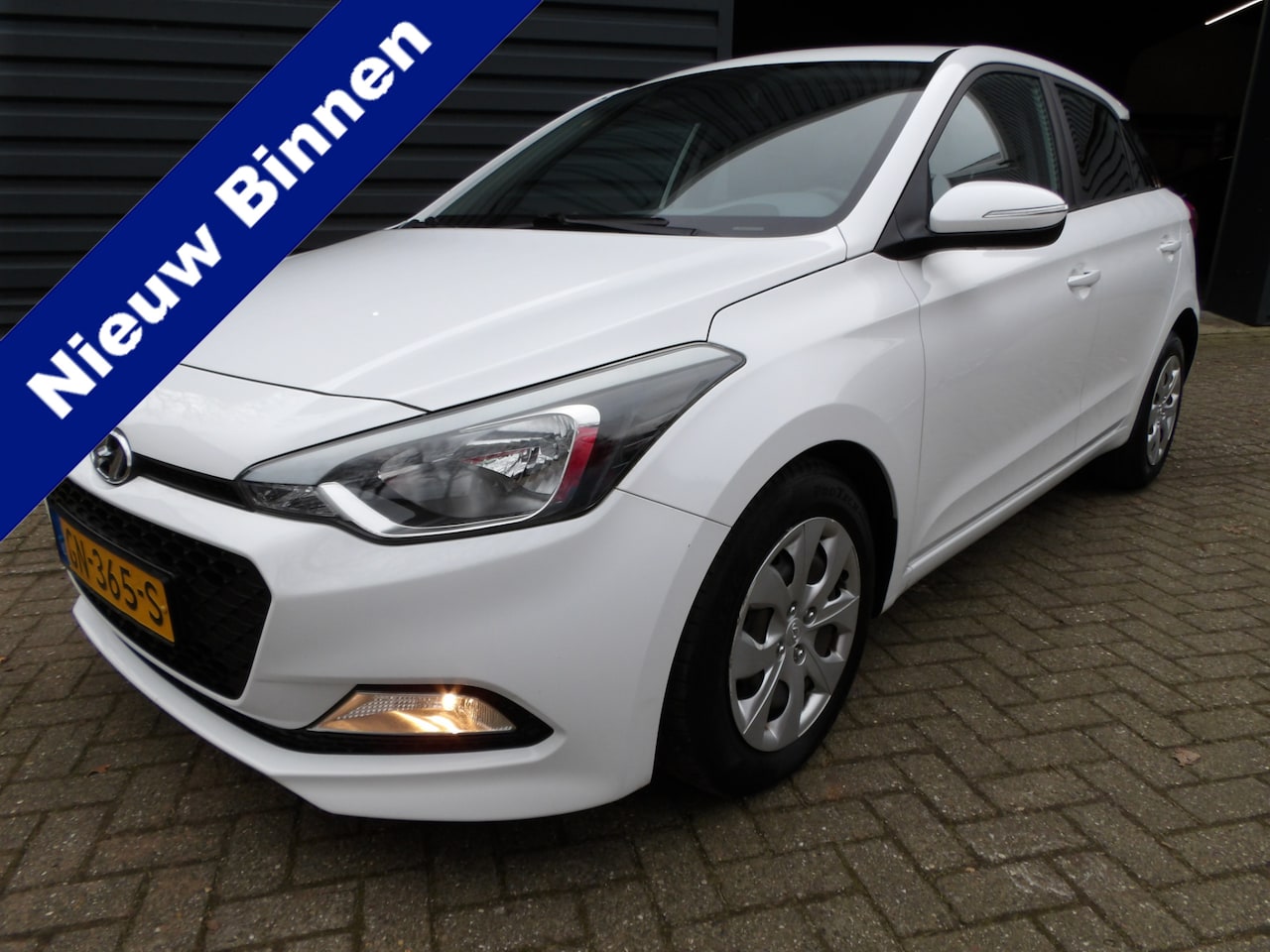 Hyundai i20 - 1.2 LP i-Drive Cool Airco - AutoWereld.nl