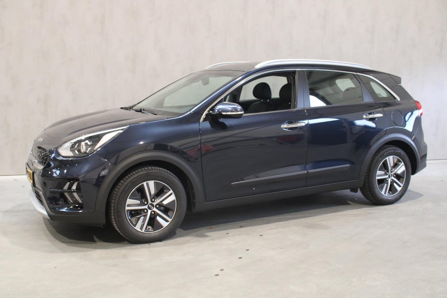 Kia Niro - 1.6 GDi Hybrid DynamicLine Camera / Rijklaar 12 maanden bovag - AutoWereld.nl