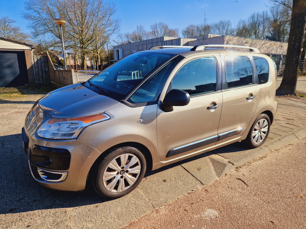 Citroën C3 Picasso - 1.6 VTi Exclusive - AutoWereld.nl