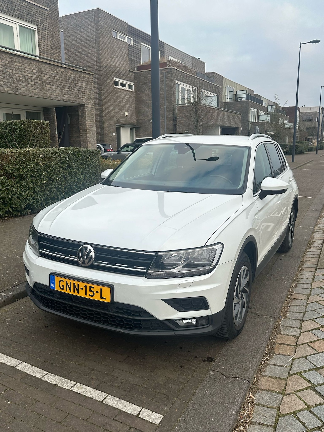 Volkswagen Tiguan - 1.4 TSI 4Motion Comfortline Business Pearl White - AutoWereld.nl