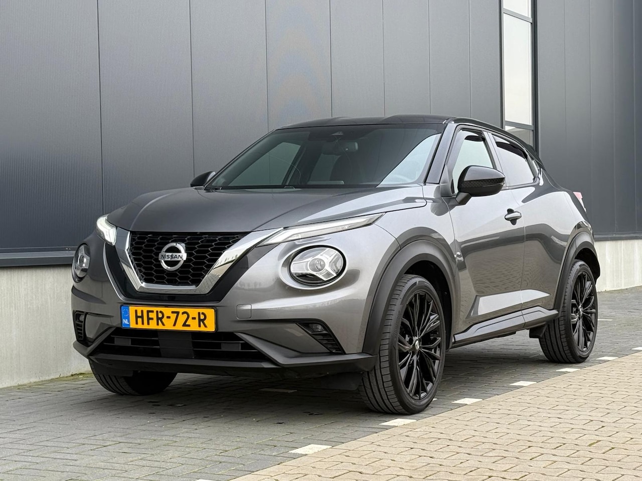 Nissan Juke - 1.0 DIG-T Enigma Trekhaak Navi Camera Keyless 19" - AutoWereld.nl