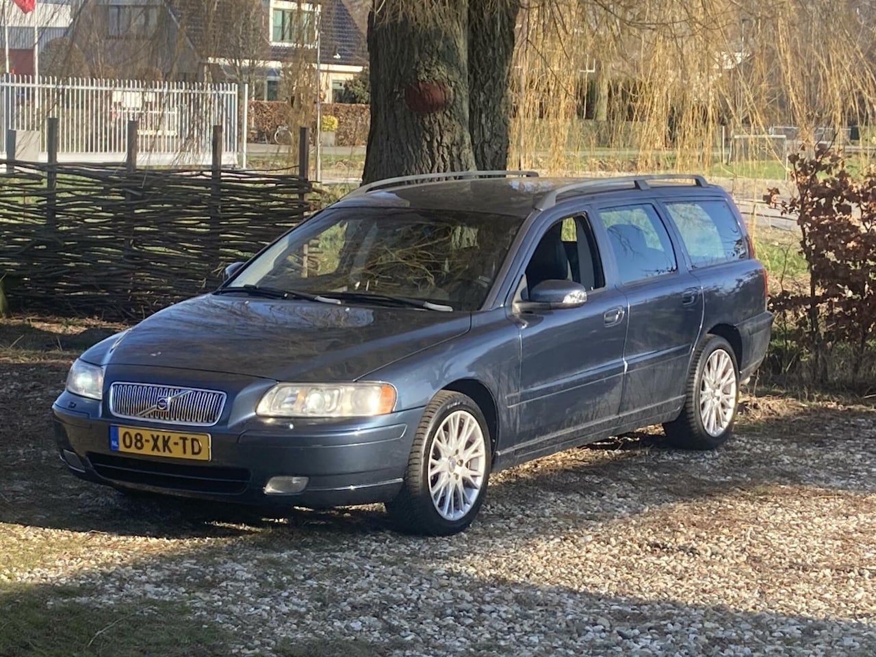 Volvo V70 - 2.4 Aut. Edition Sport - AutoWereld.nl