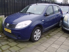 Dacia Sandero - 1.2 MET AIRCO 5 DEUR S KOPPLING DEFECT