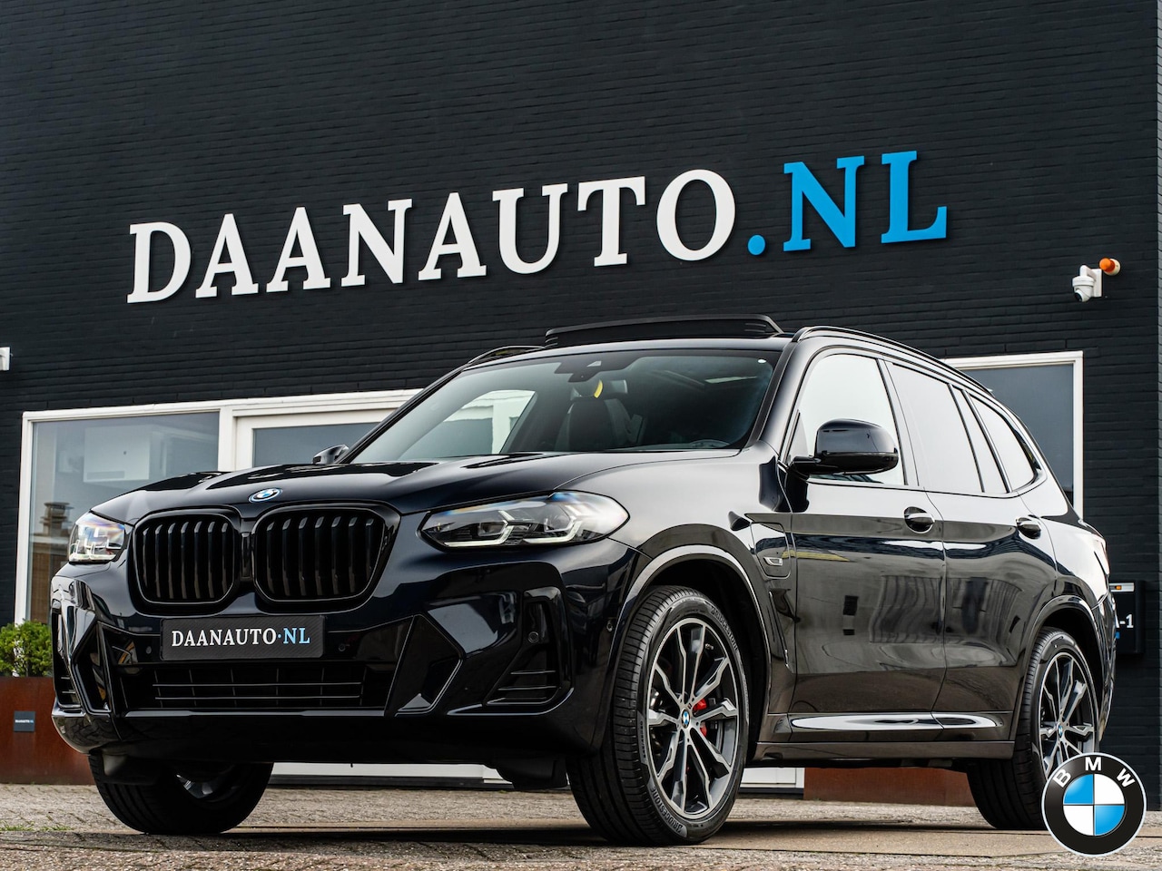 BMW X3 - xDrive30e High Executive M-Sport Pano 21" - AutoWereld.nl