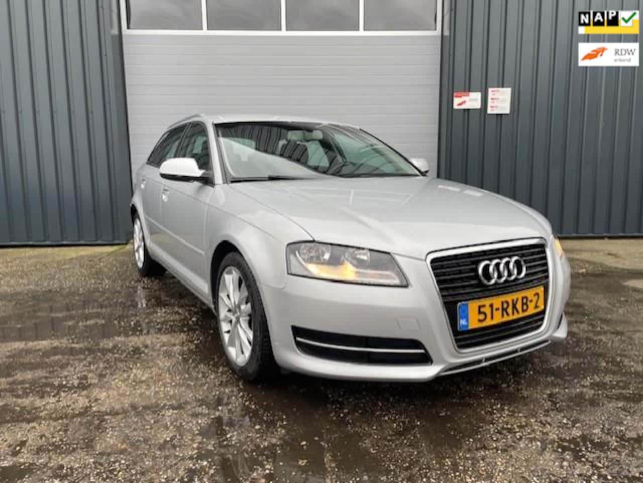 Audi A3 Sportback - 1.4 TFSI Attraction Pro Line Business 1.4 TFSI Attraction Pro Line Business | Nieuwe APK - AutoWereld.nl