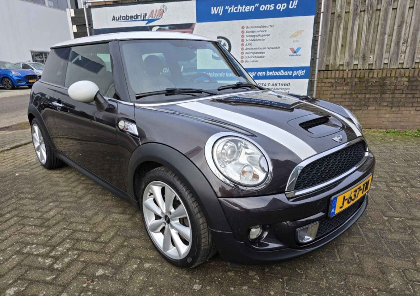 MINI Cooper S - 1.6 Cooper S / Xenon / PDC / Climate / Navi - AutoWereld.nl