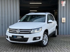 Volkswagen Tiguan - 2.0 TSI Sport&Style 4Motion