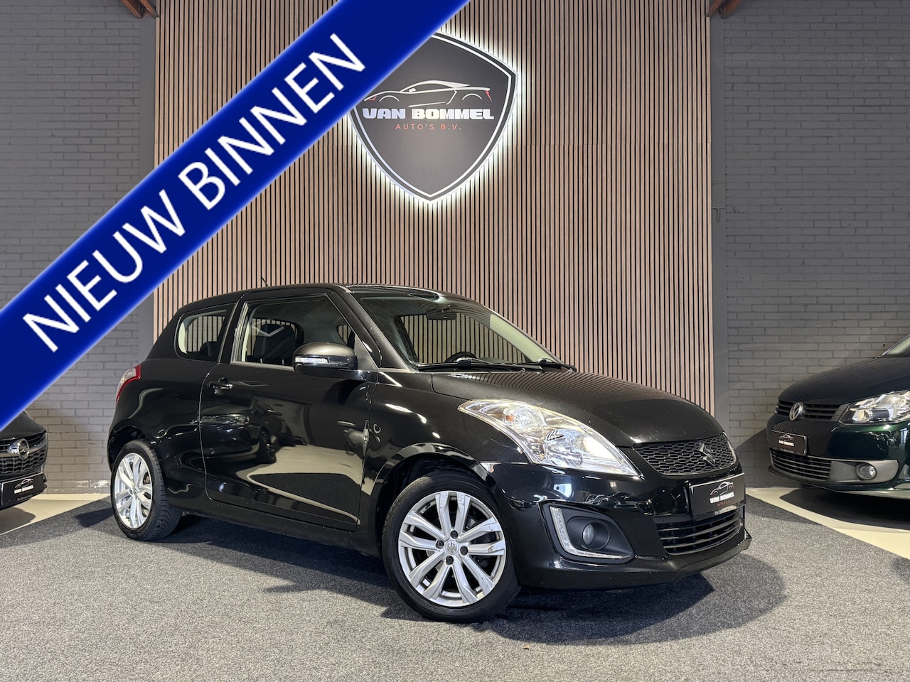 Suzuki Swift - 1.2 Comfort EASSS Airco.CruiseC.Elecpakket.Led.LMV!!! - AutoWereld.nl