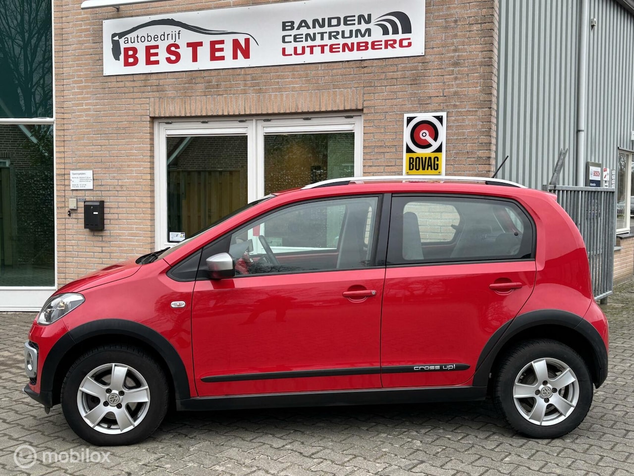 Volkswagen Up! - 1.0 cross up! BlueMotion / Garantie ! - AutoWereld.nl