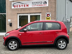 Volkswagen Up! - 1.0 cross up BlueMotion / Garantie