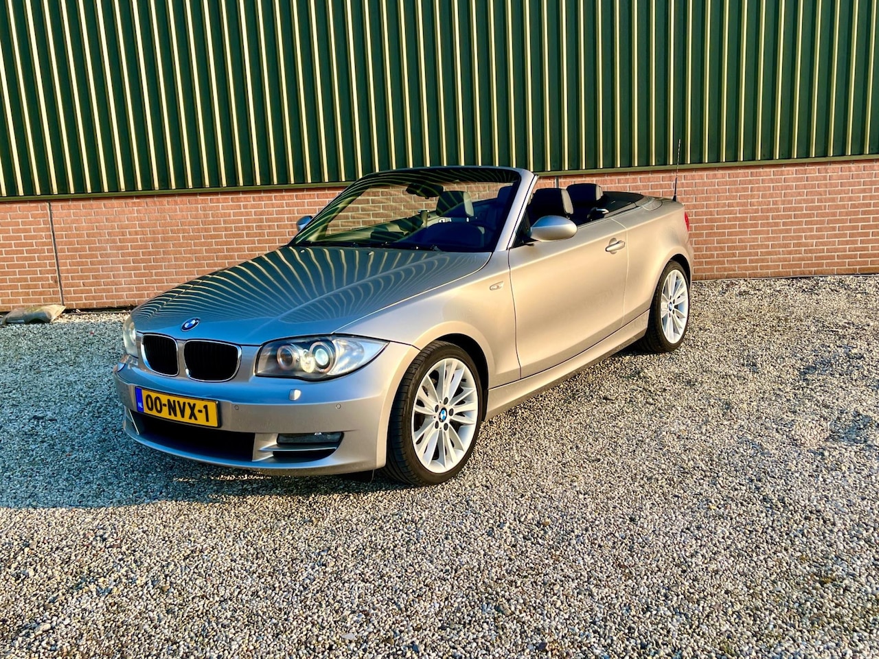 BMW 1-serie Cabrio - 125i High Executive 125i High Executive - AutoWereld.nl