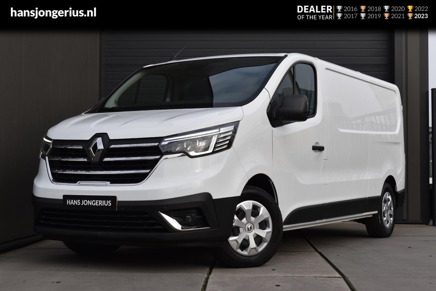 Renault Trafic E-Tech - T29 L2H2 Advance 52 kWh | 3-ZITS | CAMERA | NAVI | CRUISE CONTROL | STOELVERWARMING | AIRC - AutoWereld.nl