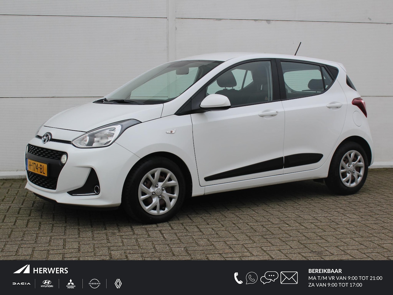 Hyundai i10 - 1.0i Comfort Smart Pack / Navigatie + Apple Carplay/Android Auto / Cruise Control / Parkee - AutoWereld.nl