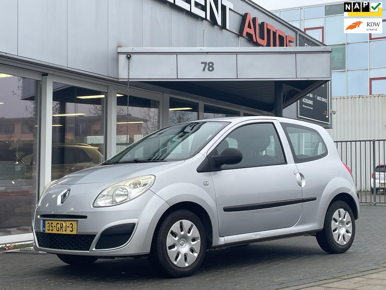 Renault Twingo - 1.2 Authentique - Airco - AutoWereld.nl