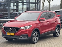 MG ZS - EV Luxury 45 kWh Leder/Navigatie/Cruise/Camera/Panoramadak