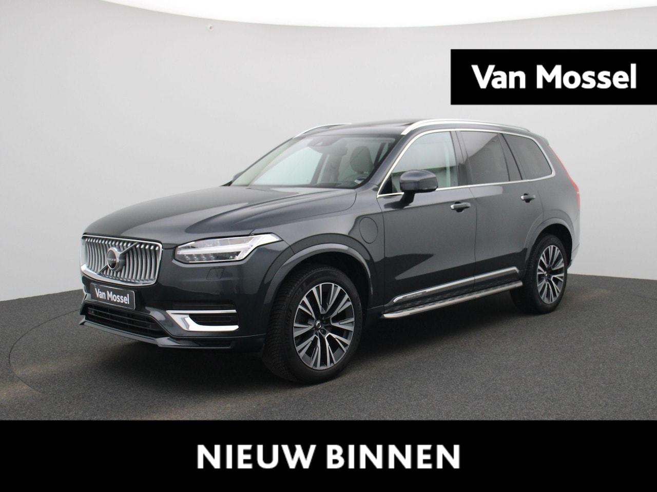 Volvo XC90 - 2.0 T8 Recharge AWD Inscription | 7-Persoons | Automaat | Luchtvering | Panorama dak | Led - AutoWereld.nl