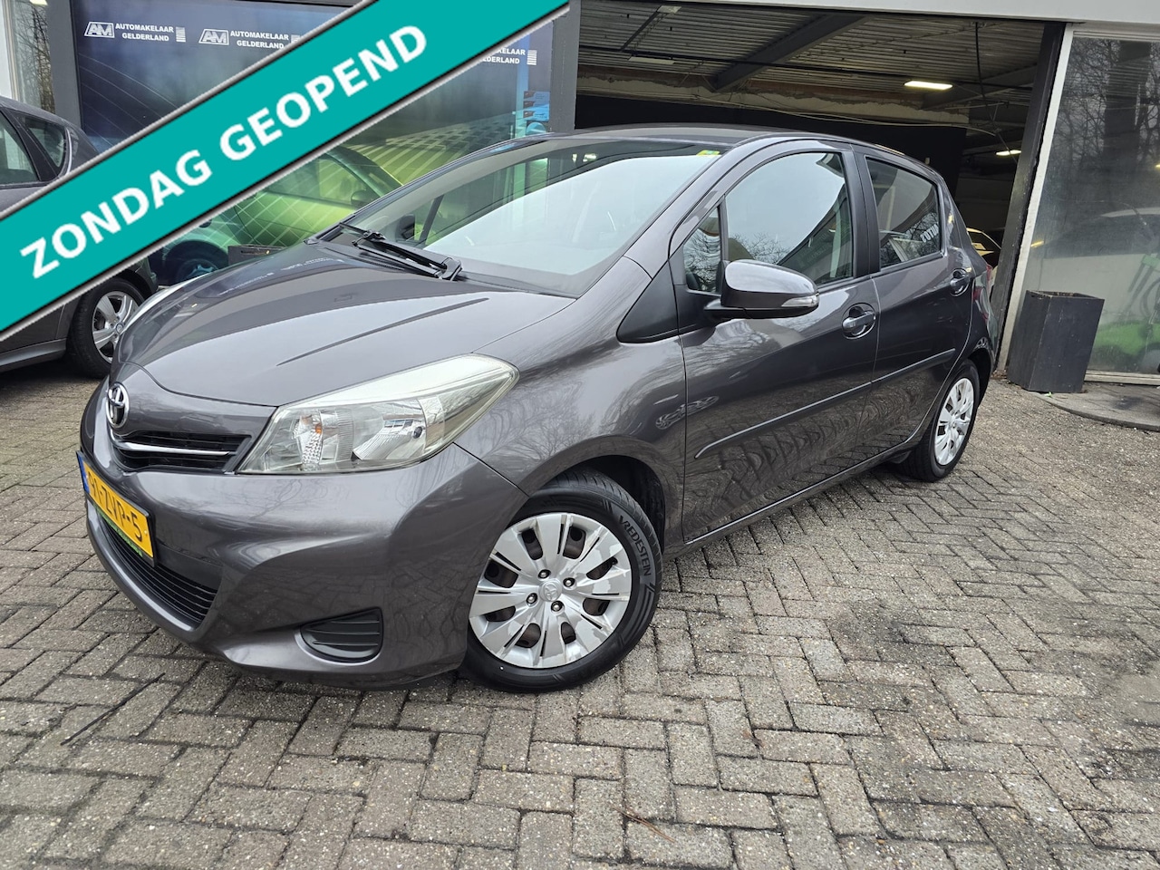 Toyota Yaris - 1.3 VVT-i Aspiration | 1E EIGENAAR | 12MND GARANTIE | AIRCO | CAMERA | - AutoWereld.nl