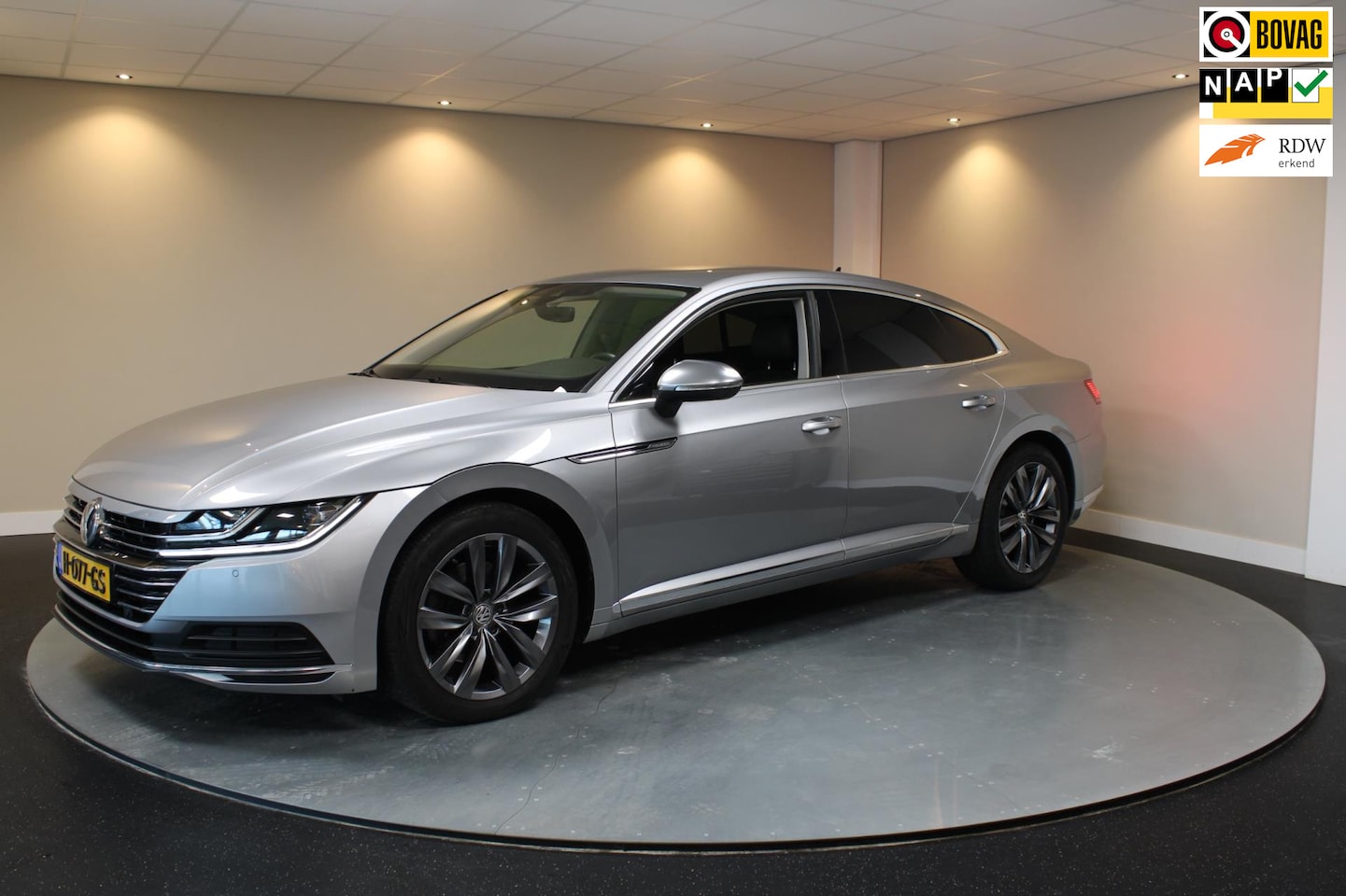 Volkswagen Arteon - 2.0 TSI Elegance Business Exclusive *Massage|190Pk! - AutoWereld.nl