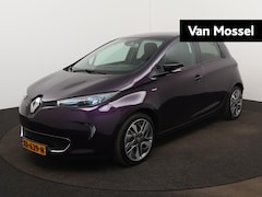 Renault Zoe - R110 Limited 41 kWh (ex Accu) Huuraccu vanaf € 64, - pm| Automaat | Achteruitrijcamera | H