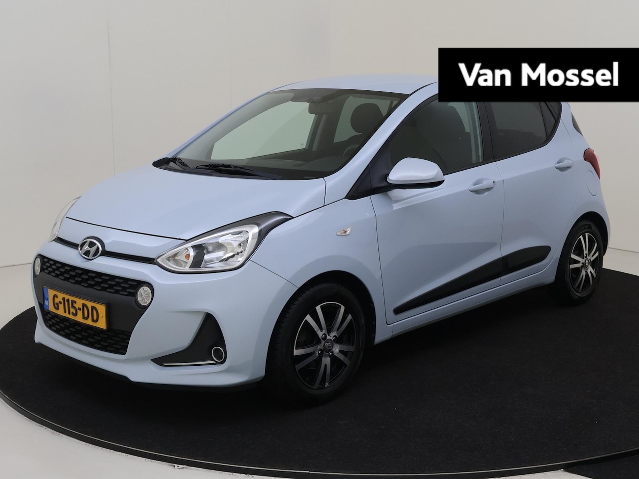 Hyundai i10 - 1.0i Comfort | Navigatie | Airco | Trekhaak | LM velgen - AutoWereld.nl