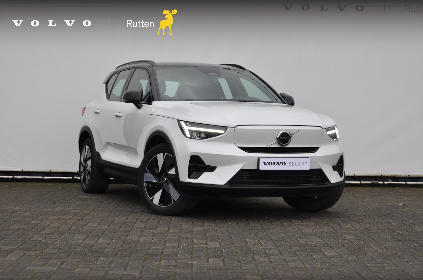 Volvo XC40 - Single Motor Extended Range Plus 82 kWh / Adaptive cruise control / Pilot assist / BLIS / - AutoWereld.nl