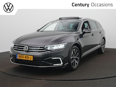 Volkswagen Passat Variant - 1.4 TSI PHEV GTE Business Panoramadak - Navigatie - Stoelverwarming - Clima