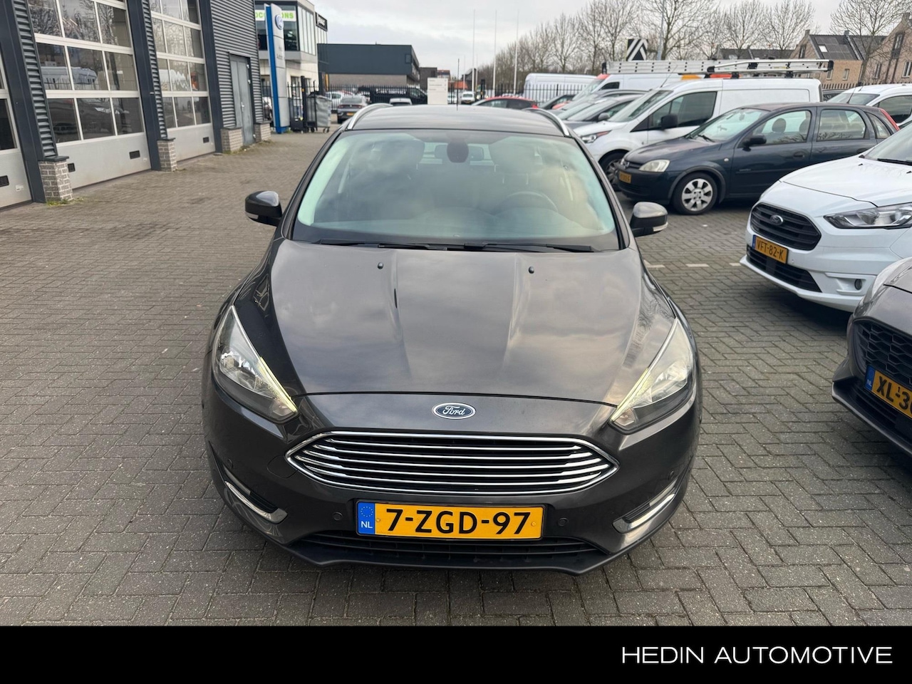 Ford Focus Wagon - 1.0 First Edition 1.0 First Edition - AutoWereld.nl