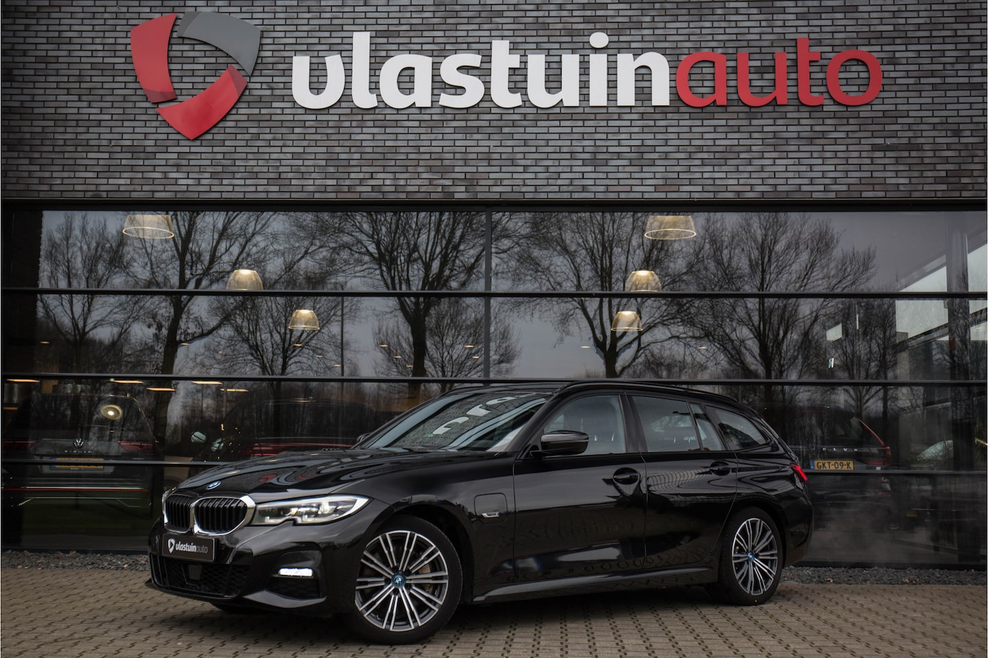 BMW 3-serie Touring - 330e High Executive M-Sport , Adap. cruise, Virtual cockpit, Stuur/stoelverwarming, - AutoWereld.nl