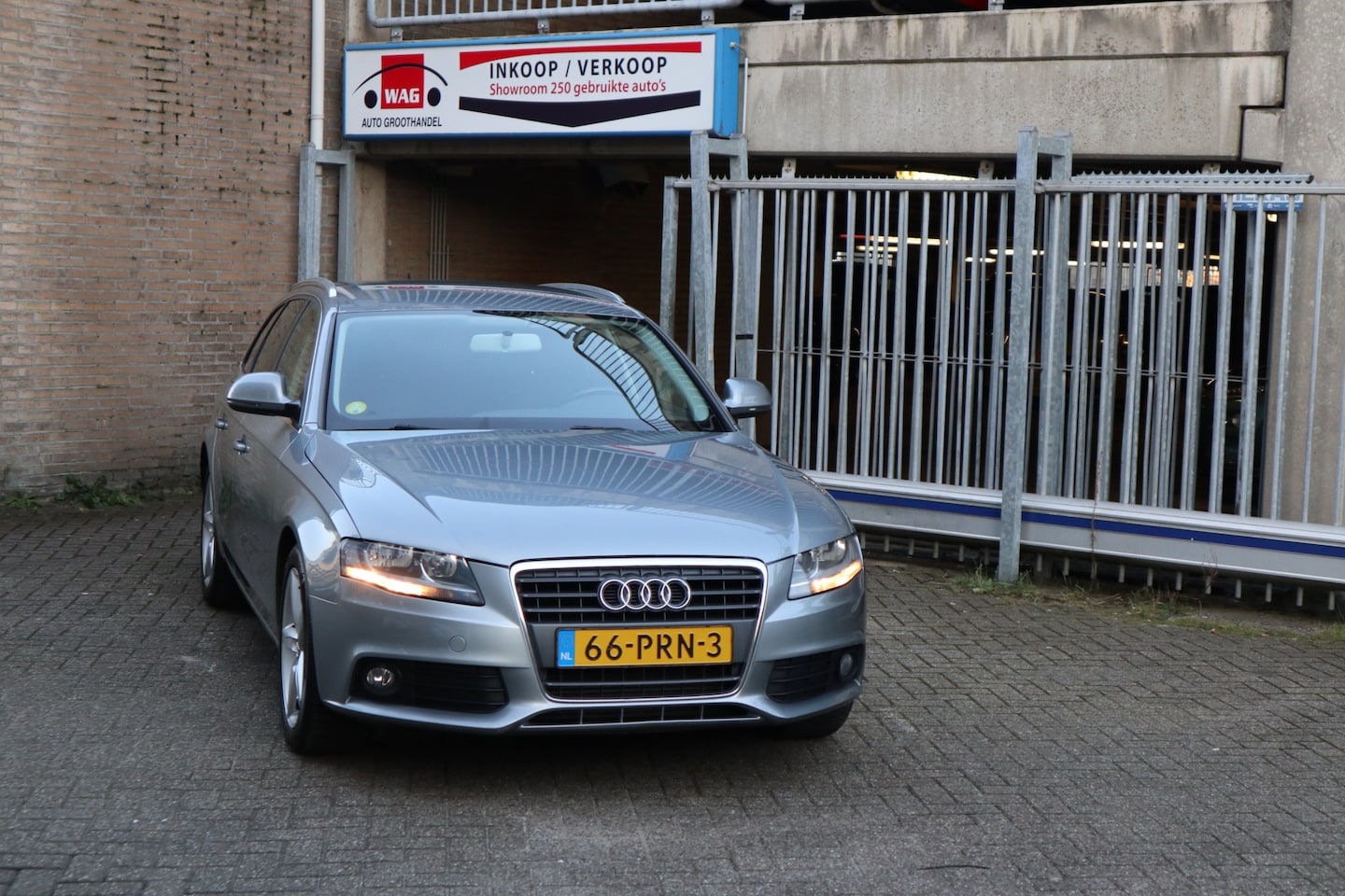 Audi A4 Avant - 1.8 TFSI Pro Line Business 1.8 TFSI Pro Line Business - AutoWereld.nl